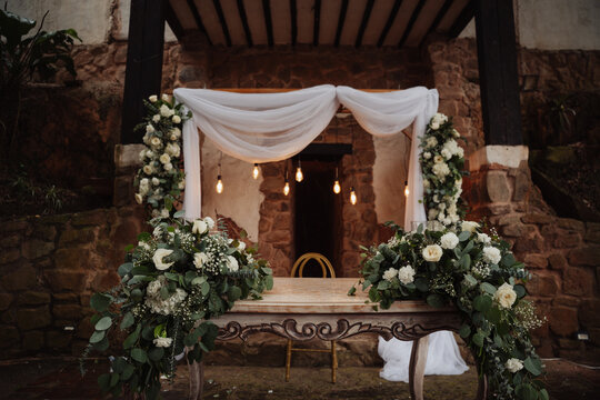 Wedding flower decorations
