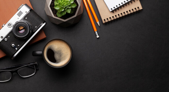 ESCRITORIO ESTUDIO DE FOTOGRAFO 