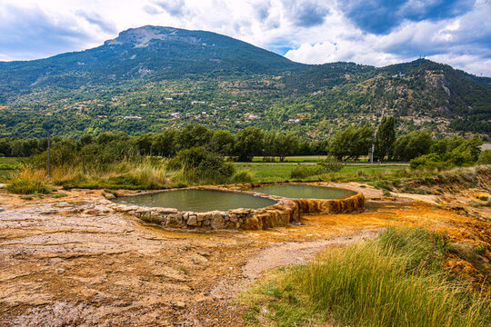 Les Thermes de Plan de Phaz sur la commune de Risoul dans les Hautes-Alpes en France