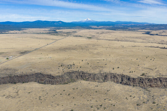 Over millennia Mill Creek has carved a 230-foot deep canyon on the Central Oregon plateau between Bend and Portland. This beautiful area of high desert is part of the Warm Springs reservation.