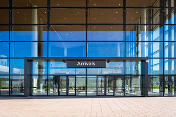 Obraz premium Arrivals Entrance at Western Sydney International Airport Terminal, Australia