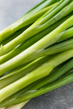 Raw Organic Green Onion Scallions