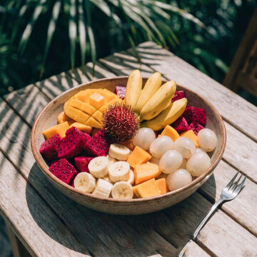  colorful summer fruit platter