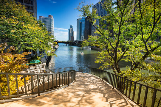 Walkway path down to the Chicago Riverwalk, Illinois, USA