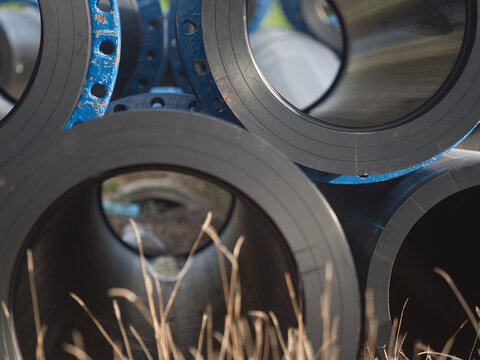 High-density polyethylene (HDPE) or steel pipes are used for high-pressure water supply these blue, flanged and bolted pipes are installed both above and below ground.