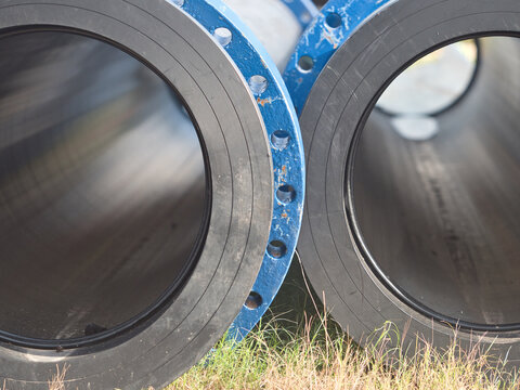 High-density polyethylene (HDPE) or steel pipes are used for high-pressure water supply these blue, flanged and bolted pipes are installed both above and below ground.