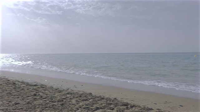 Moody Ocean Under Grey Cloudy Sky 4K [Cinematic Series Panning from right to left] 180&deg; shutter angle 22mm Sony G from ProRes 442 50p 10 bit S-Log3, All intra