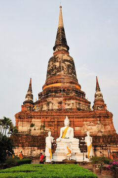 Visit to Wat Yai Chai Mongkol temple in Ayutthaya, Thailand showcases ancient architecture and cultural heritage