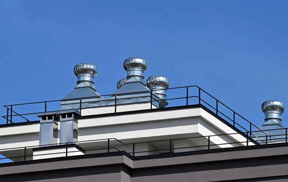 Steel ventilation funnel and turbine rooftop vent cap