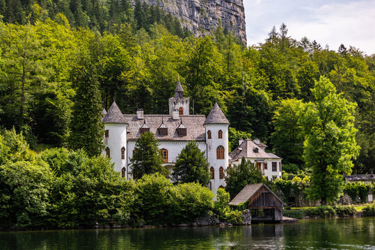 Beautiful Hallstatt, hidden gem in Austria, reflection in the lake