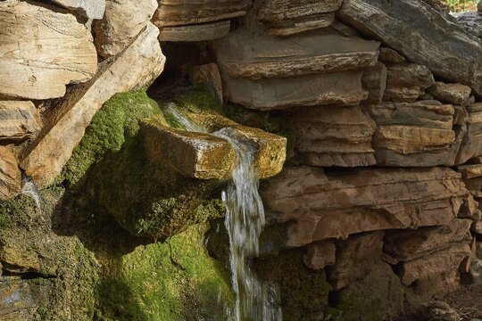 Rest area, Agios Nikolaos, spring, running water, moss, Samaria Gorge, Samaria, gorge, national park, Omalos, Lefka Ori, White Mountains, Western Crete, island of Crete, Greece
