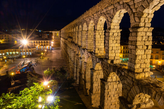 Spain, Castile and Leon, Segovia, Aqueduct