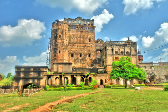 Jahangir Mahal, Citadel of Jahangir - a citadel and garrison located in Orchha, Madhya Pradesh, India.