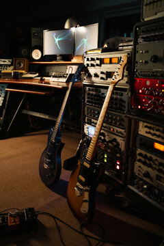 Electric guitar