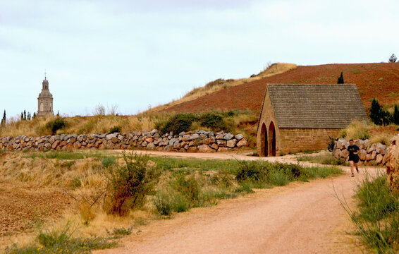 Pilgrims' Refuge: Approaching the Historic Fuente de los Moros in Villamayor de Monjard&iacute;n, Spain