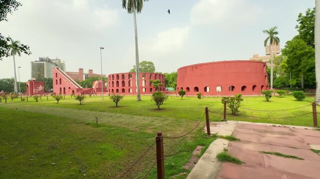 delhi's best astronomical monument also called jantr mantr
