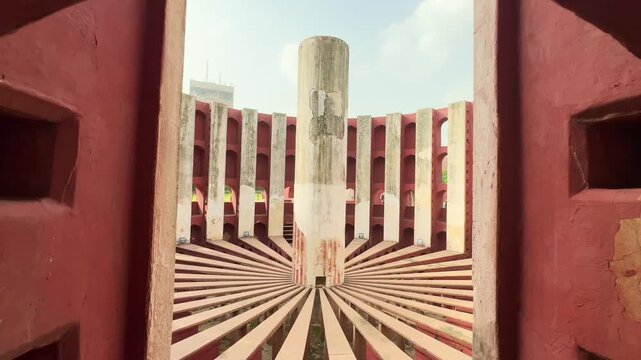 delhi's best astronomical monument also called jantr mantr
