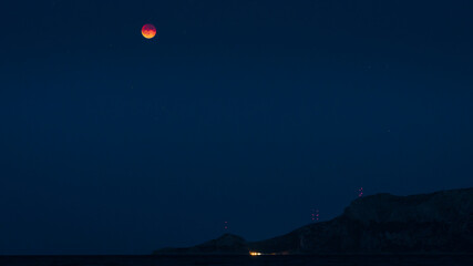 Photo of a red moon eclips © ScubaDiver