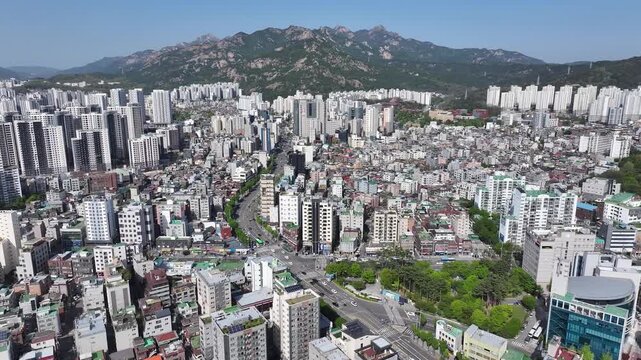 Seoul Eunpyeong-gu Yeokchon Station Intersection Apartment Residential Area Road Traffic