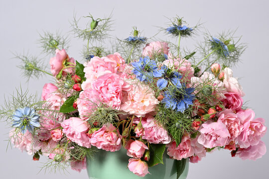 Bouquet with small pink roses