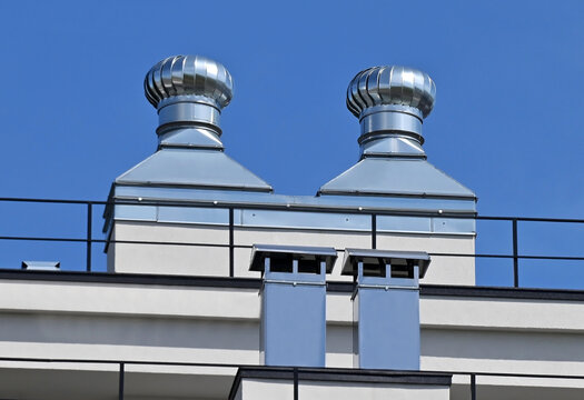 Ventilation funnel and turbine rooftop vent cap