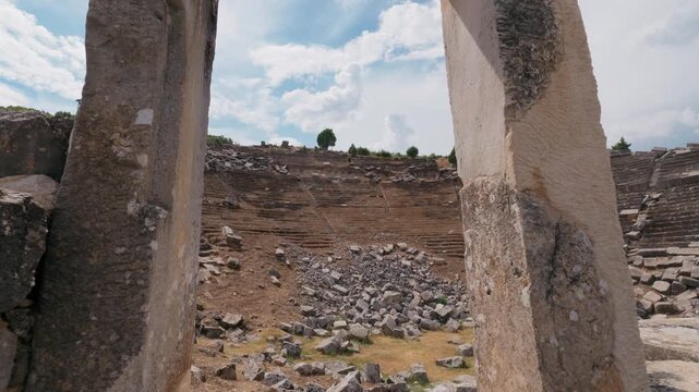 Various video images of the ancient city of Kibyra, located within the borders of Burdur province in T&uuml;rkiye.