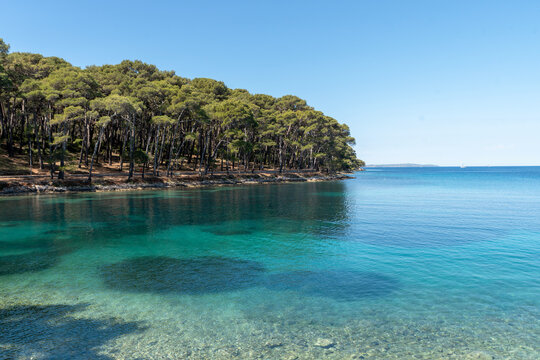 The crystal-clear sea of ​​the island of Cres, near Mali Lo&scaron;inj, Croatia.