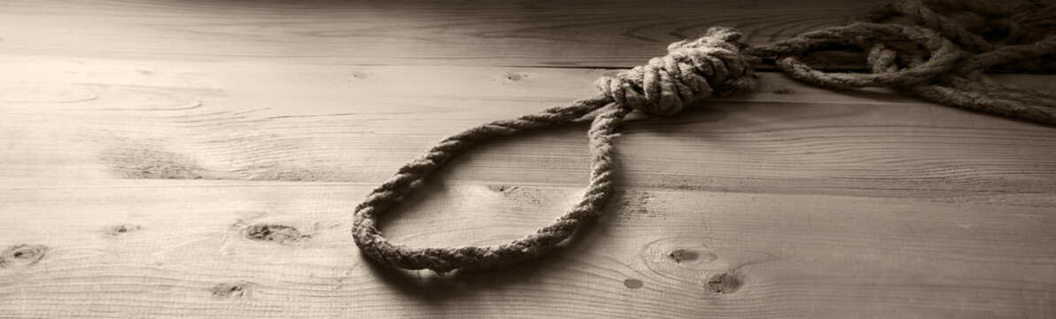 A loop made from old thick rope