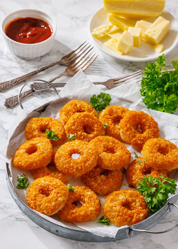 Crispy Mozzarella Party Donuts on a serving tray