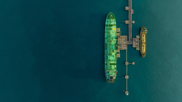 Large Crude Oil Tanker Sailing Across the Open Ocean