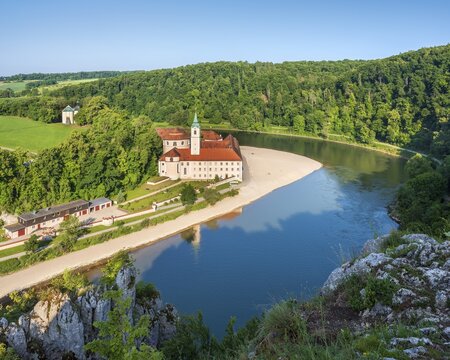 View of the Danube and Weltenburg Abbey at the Danube Breakthrough, Danube Valley near Kelheim, Lower Bavaria, Bavaria, Germany