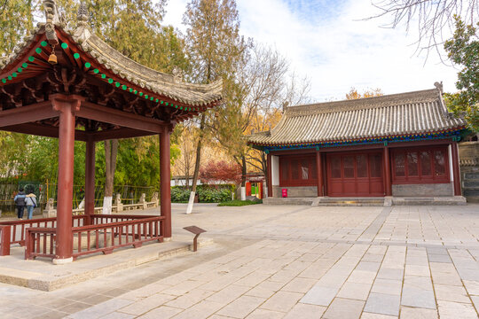 Da Xiong Bao Dian Hall in Small Wild Goose Pagoda in Xi'an, China.