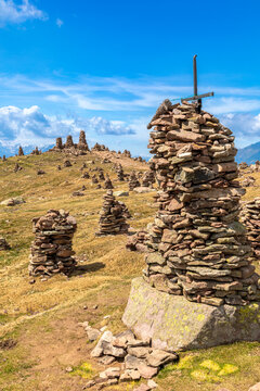 Stoanerne Mandln, Steinfiguren auf der Hohen Reisch, S&uuml;dtirol