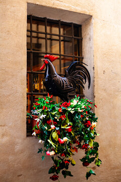 Gallo nero black rooster symbol on chianti window