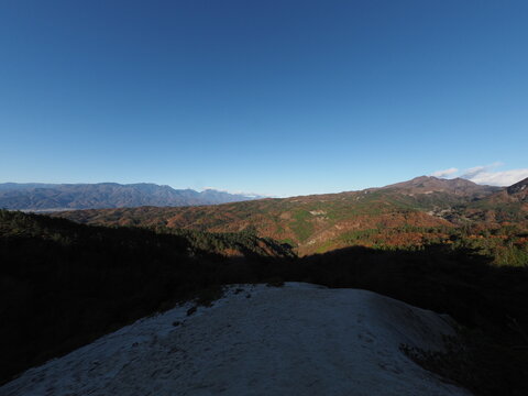 A natural autumn landscape photographed in late November at Shosenkyo Gorge in Kofu City, Yamanashi Prefecture, Japan.