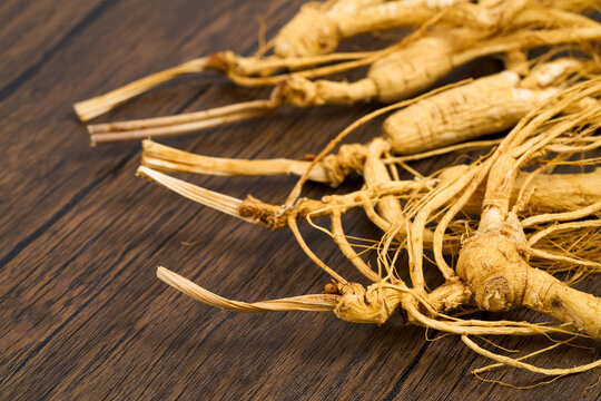                               Highland medicinal herbs and ginseng tonic 