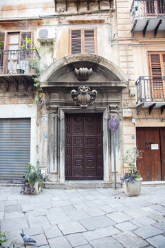 Palermo, Italy; January 1st: Streets in the old part of the city and traditional Sicilian shops.