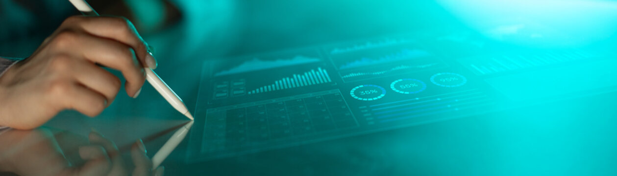 Performance Tracking KPI System for Business Analytics and Operational Monitoring