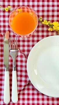 plate and cutlery