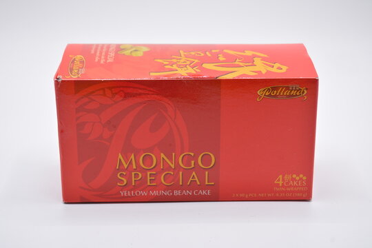 Polland mongo special yellow mung bean cake 4 cakes twin wrapped in Manila, Philippines