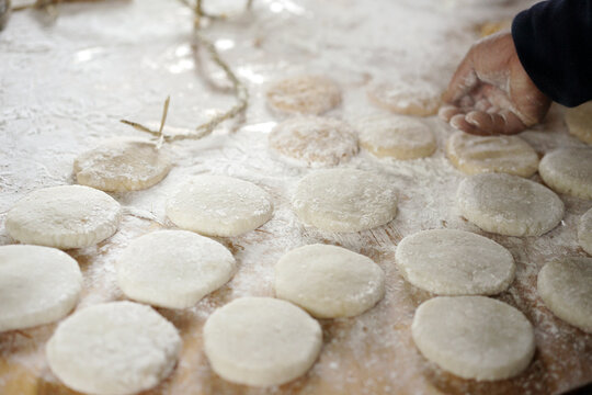 Closeup of the prepared glutinous rice cakes arranged on the table
