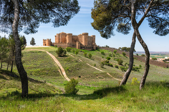 The majestic Belmonte Castle, in the Province of Cuenca, Castilla la Mancha, Spain.