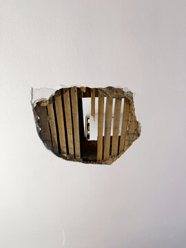 DIY Renovation Accident Through Traditional Plaster Ceiling