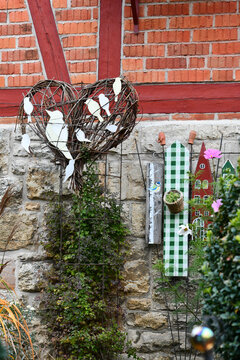 Handgefertigte Gartendekoration