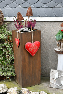 Handgefertigte Gartendekoration