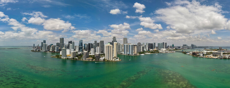 Panoramic view of Miami skyline. Panoramic cityscape of Brickell Miami. Skyscrapers of Brickell. Panoramic view of the Miami financial district. Panoramic aerial of Brickell in Miami Beach.