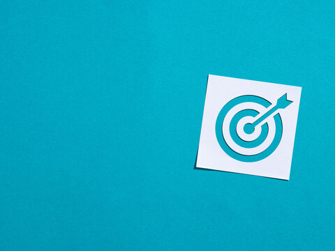 Target icon representing business success and achievement