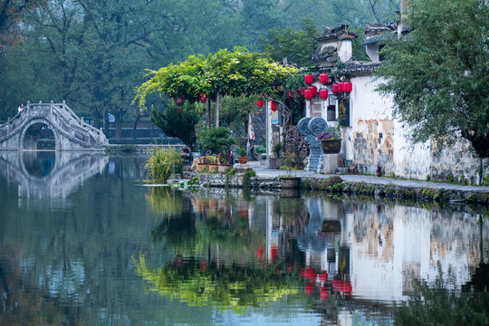 Hongcun Ancient Water Town, Anhui Province - Traditional Chinese Village Architecture