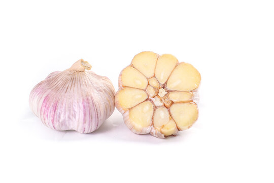 Purple Skin Garlic Bulb Whole and Cross Section from Chinese Farming Regions Henan Yunnan Shandong