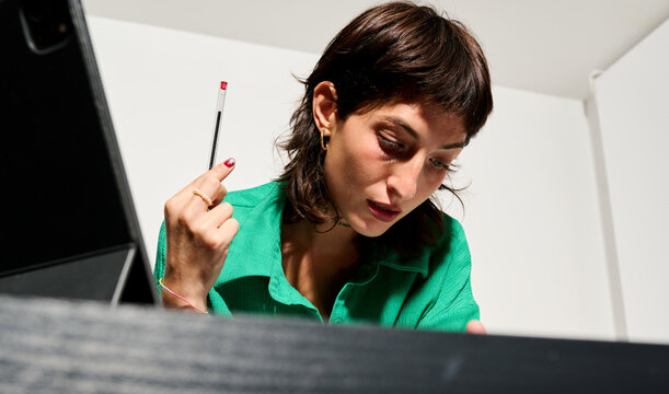 Businesswoman focused on task